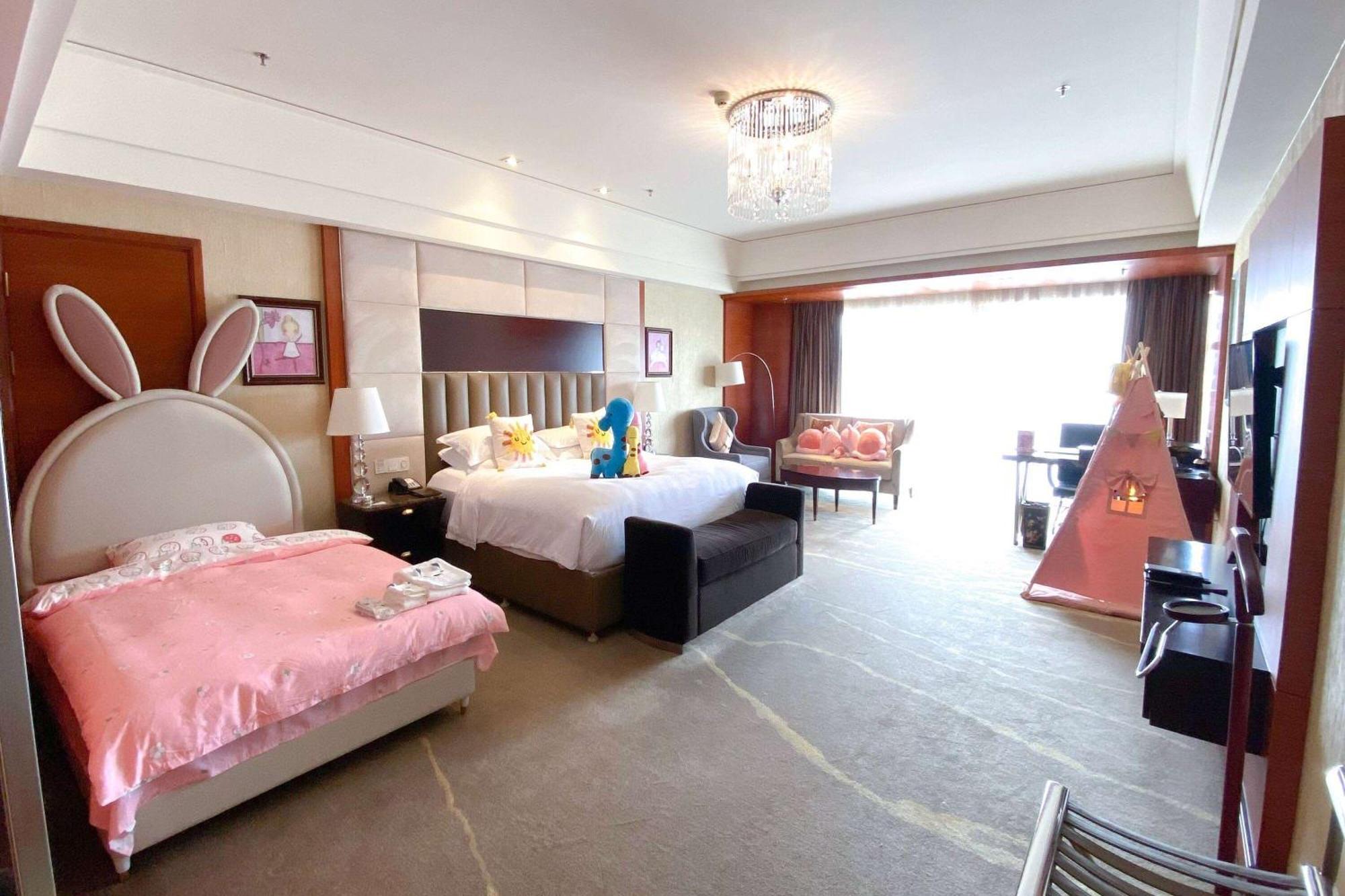 Wyndham Grand Plaza Royale Hangzhou Bagian luar foto