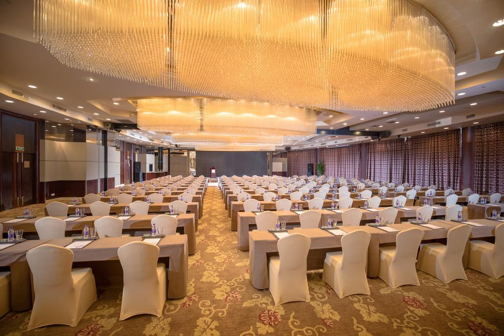 Wyndham Grand Plaza Royale Hangzhou Bagian luar foto