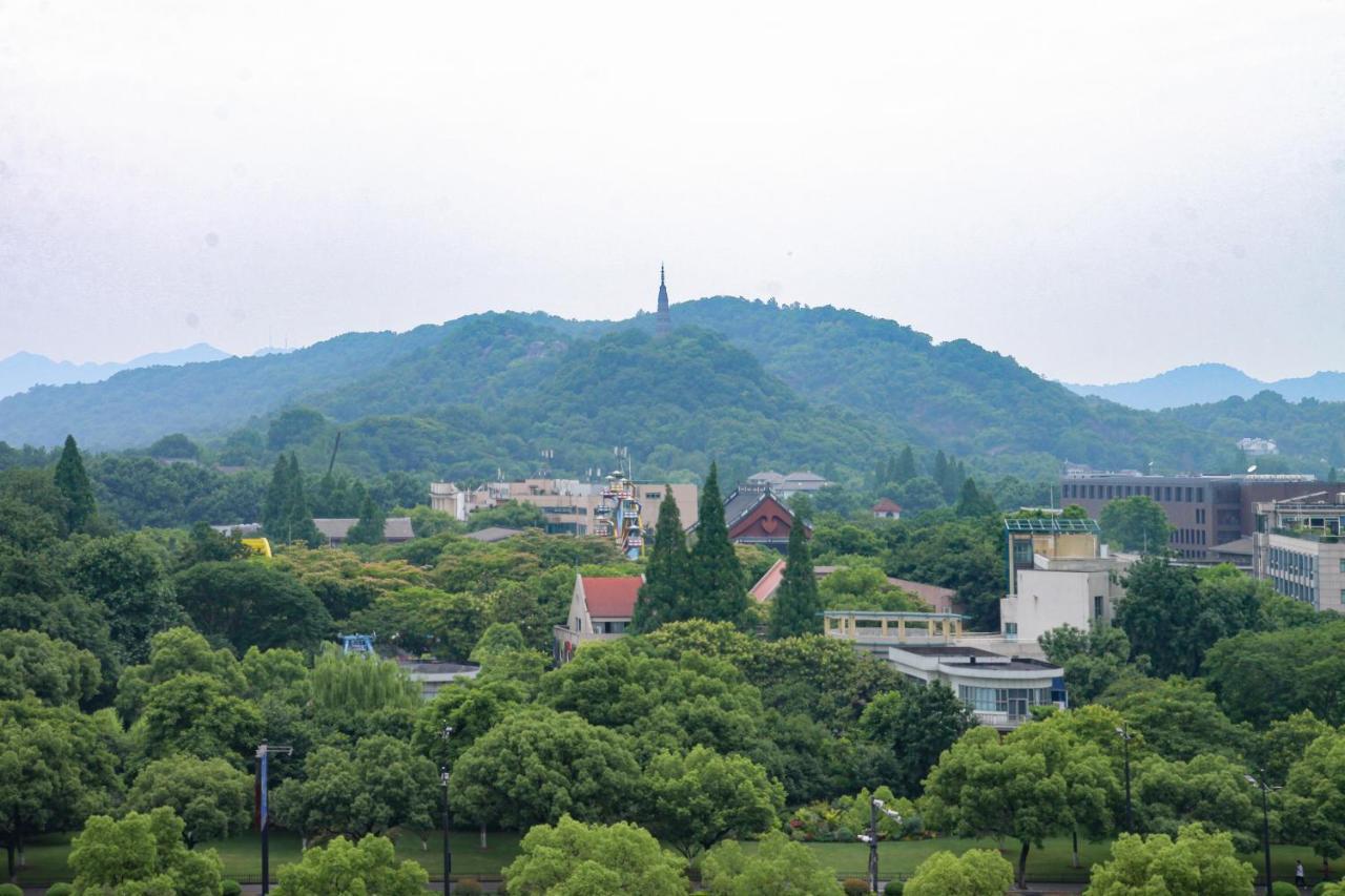 Wyndham Grand Plaza Royale Hangzhou Bagian luar foto